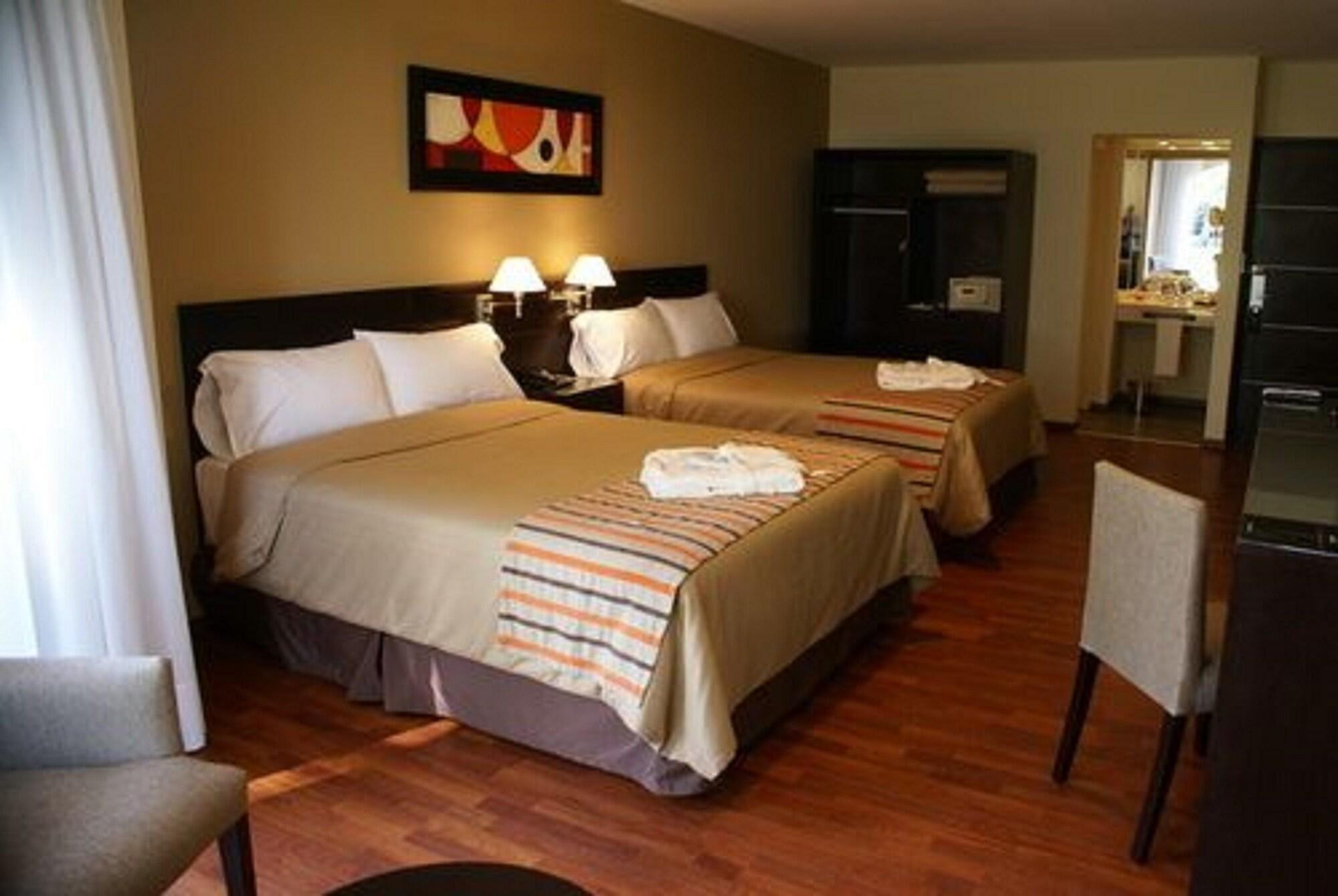 Colon Hotel De Campo Resort & Spa Santa Fe Ngoại thất bức ảnh